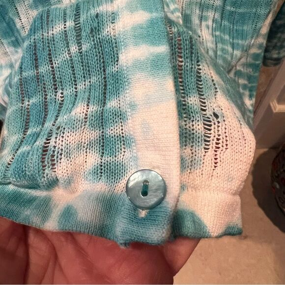 Chico’s cardigan size large - Picture 3 of 3